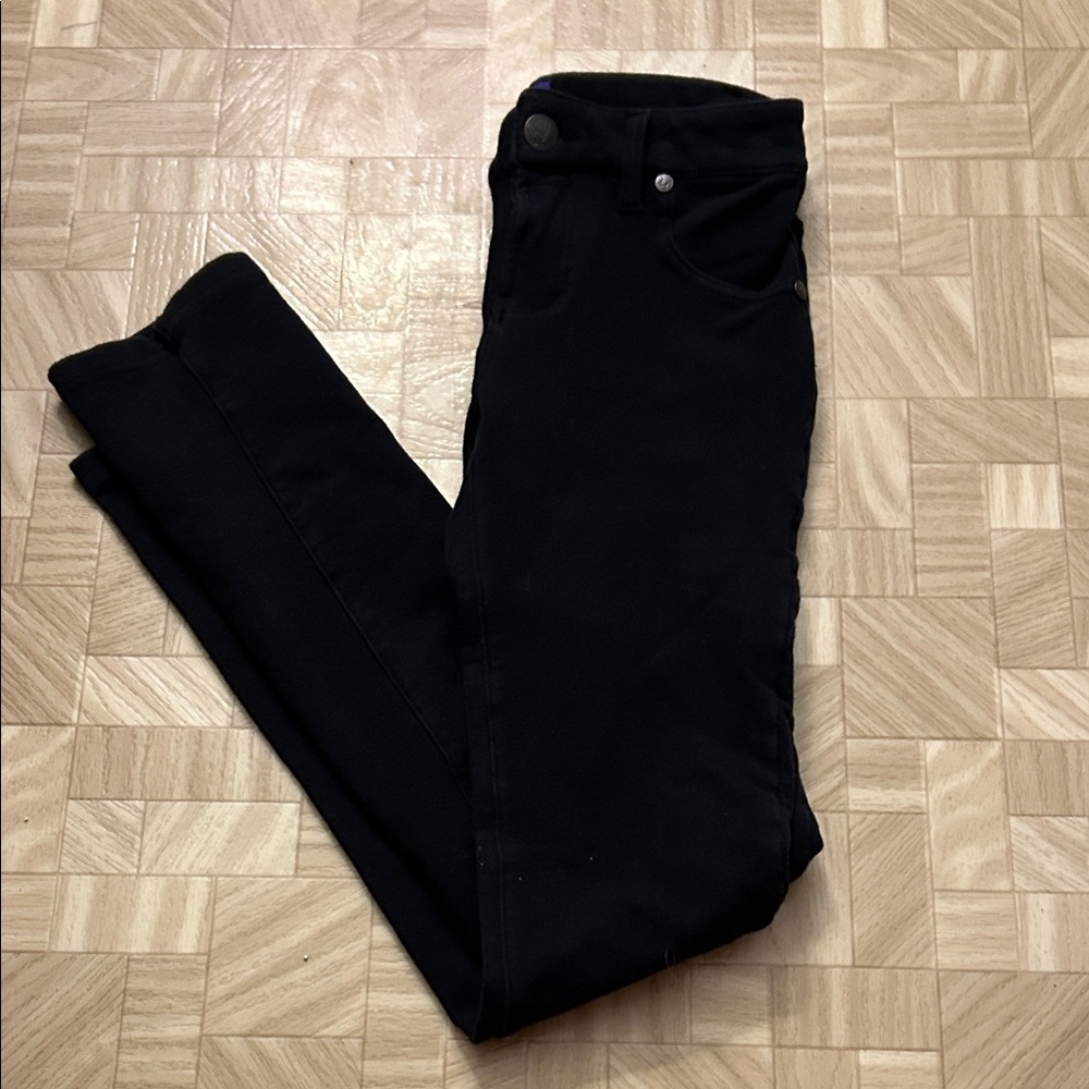 Miley Cyrus & Max Azria Black Skinny Jeans/Pants